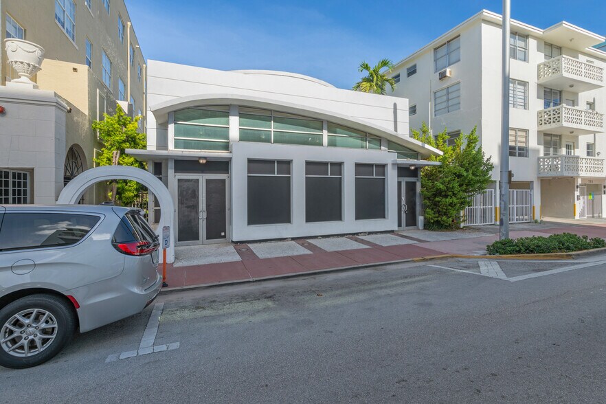 More Photos Of 721 Collins Ave, Miami Beach Storefront For Sale