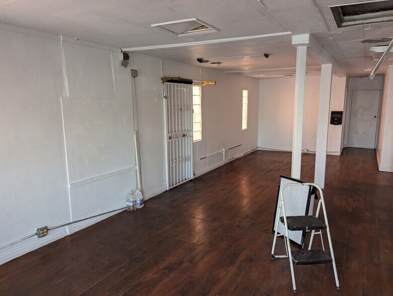 More Photos Of 1636-1638 E Charleston Blvd, Las Vegas Freestanding For Sale