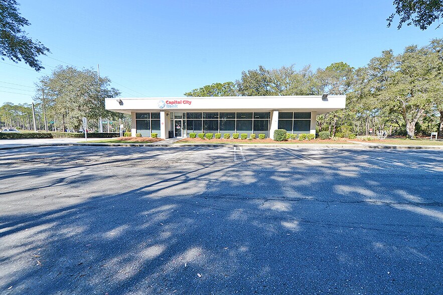 More Photos Of 10241 N Florida Ave, Citrus Springs Bank For Sale