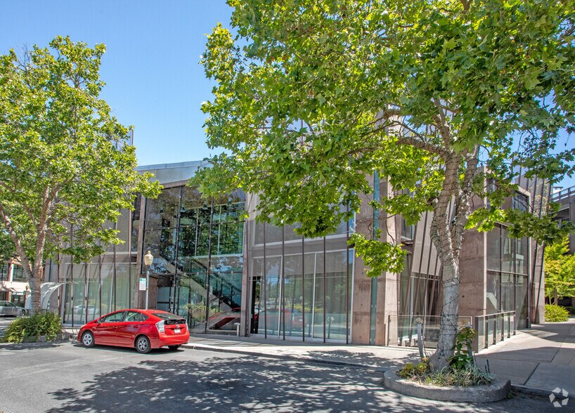 More Photos Of 116 University Ave, Palo Alto Office For Sale