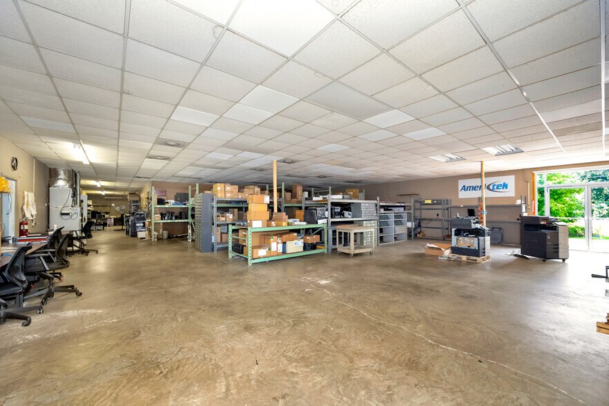 More Photos Of 6205 AL Highway 69, Guntersville Light Manufacturing For Sale
