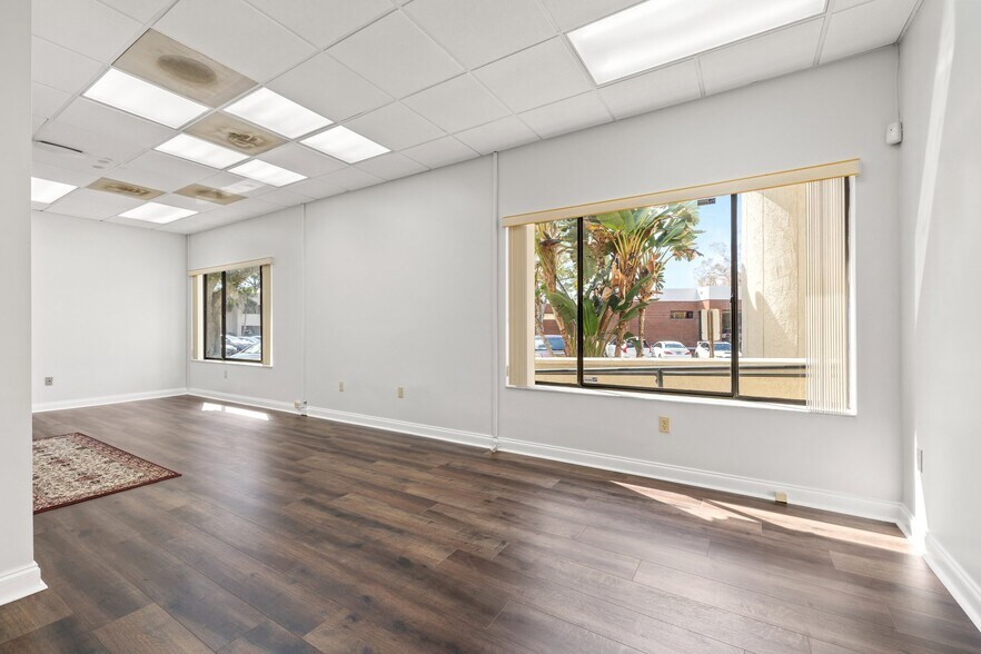 More Photos Of 3023 Eastland Blvd, Clearwater Office For Sale