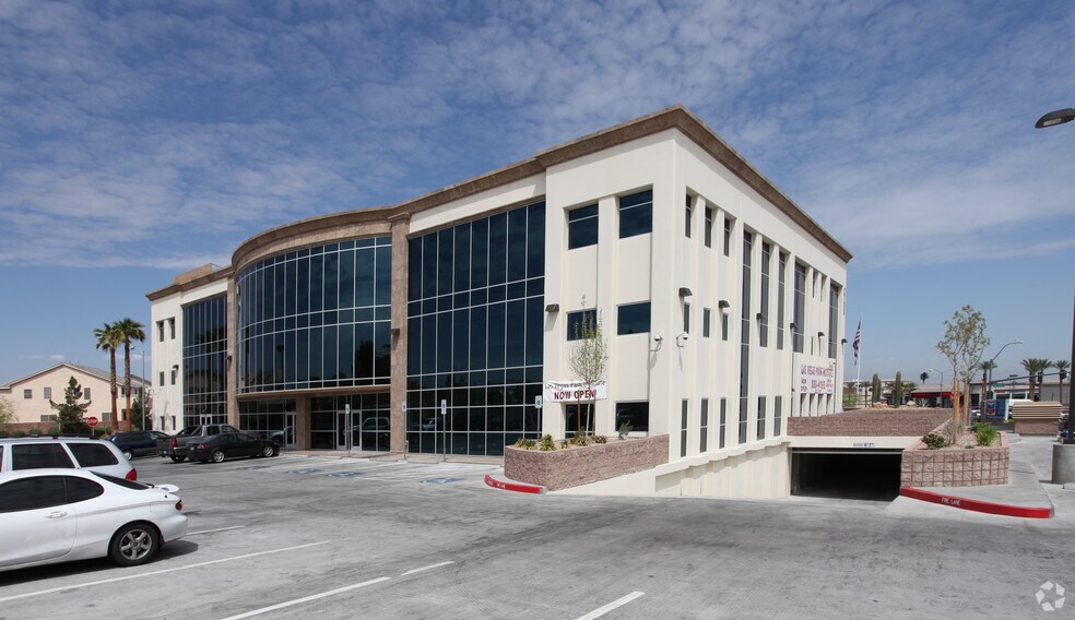 More Photos Of 2705 W Horizon Ridge Pky, Henderson Medical For Lease