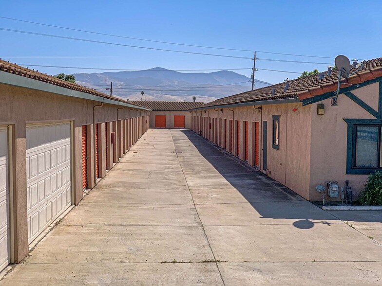 More Photos Of 1145 Front St, Soledad Self Storage For Sale