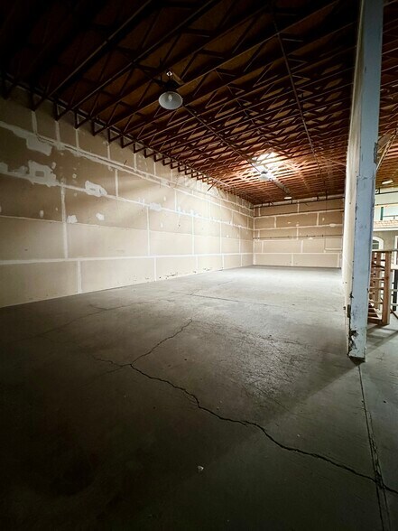 More Photos Of 110 Spring Hill Dr, Grass Valley Manufacturing For Lease
