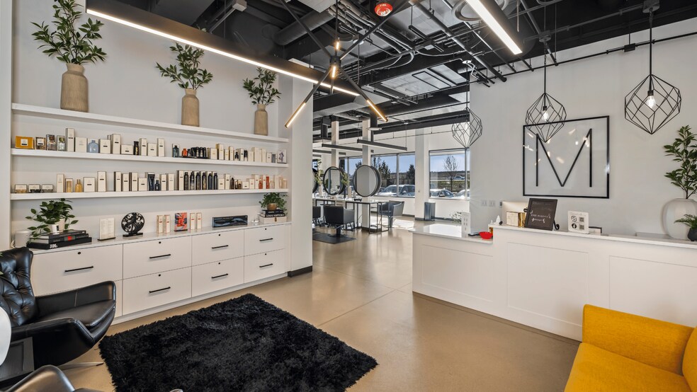 More Photos Of 2487 W Navigator Dr, Meridian Office For Lease