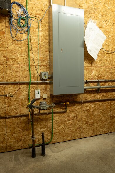 More Photos Of 1975 Spindt Dr, Waupaca Industrial For Sale