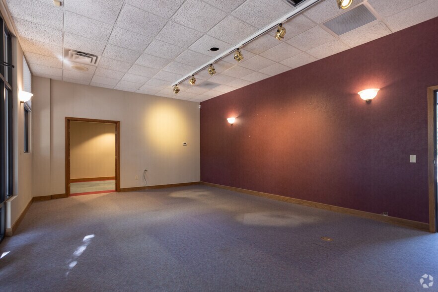 More Photos Of 2356-2370 Science Pky, Okemos Office For Lease