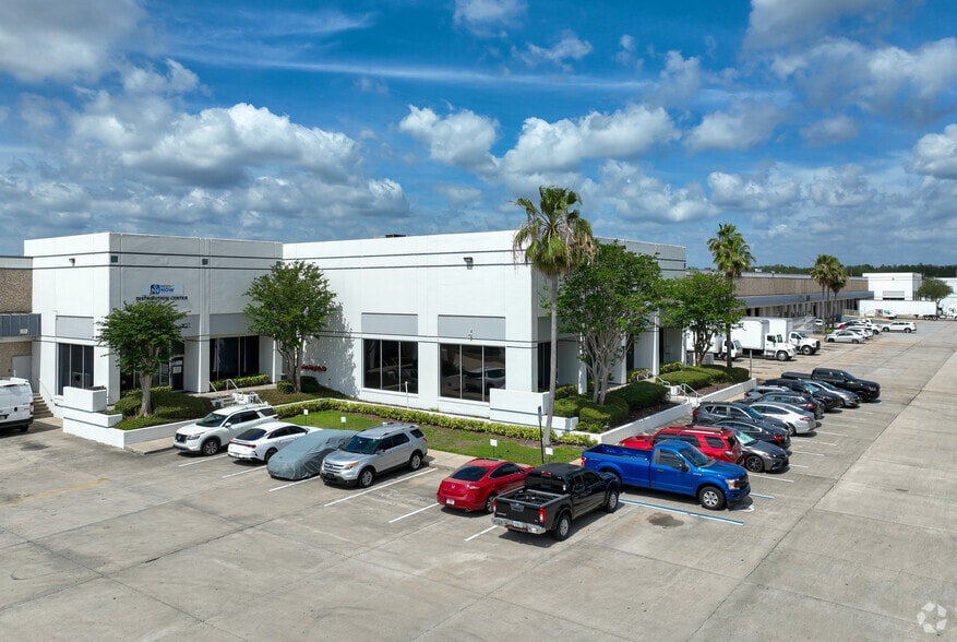 Primary Photo Of 7510-7540 S Presidents Dr, Orlando Warehouse For Lease