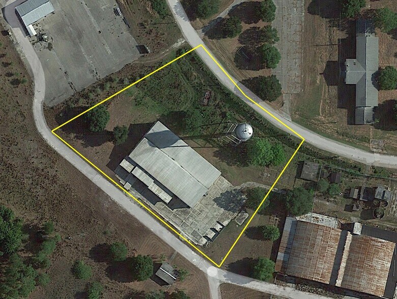 Primary Photo Of 5000 SE HWY 31 #W, Arcadia Industrial For Sale