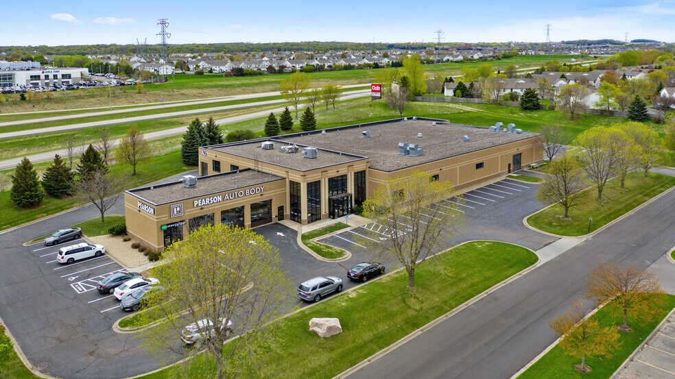 More Photos Of 1198 Vierling Dr E, Shakopee Unknown For Lease