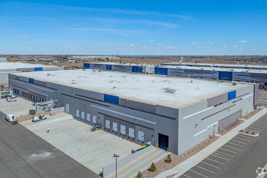 More Photos Of 14831 Washington St, Thornton Unknown For Lease