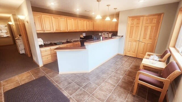 More Photos Of 558-572 Bavaria Ln S, Chaska Office For Sale