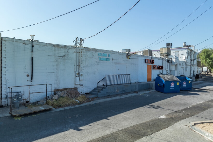 More Photos Of 16 W Pacific Ave, Henderson Storefront Retail Office For Lease