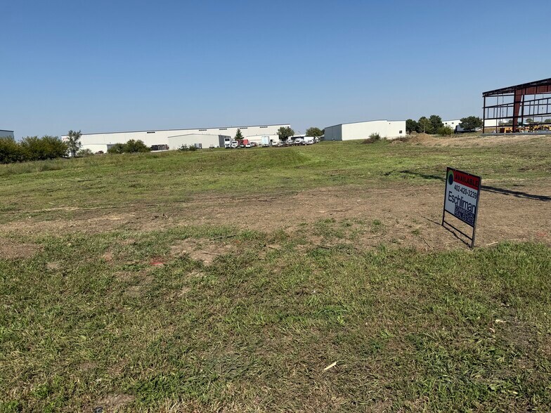 More Photos Of 6200 Fletcher Ave, Lincoln Land For Sale