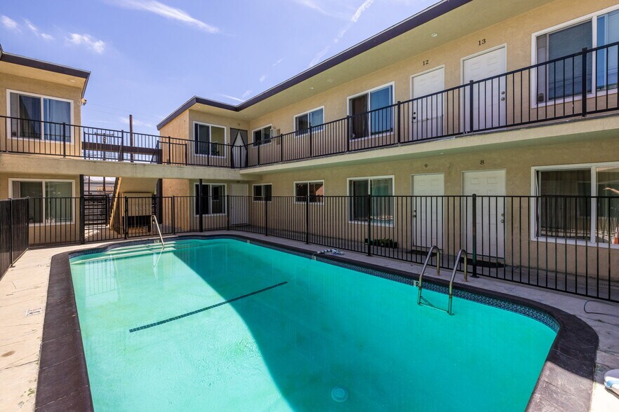 More Photos Of 7370 Neo St, Downey Apartments For Sale