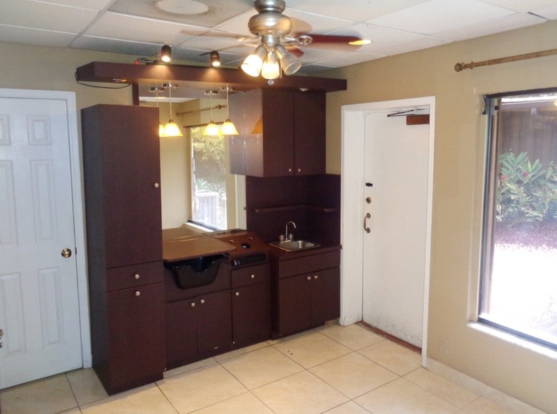 More Photos Of 3000 N University Dr, Coral Springs Office For Lease