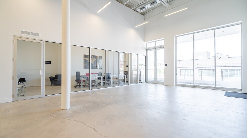 More Photos Of 26 NE 25th St, Miami Loft Creative Space For Lease