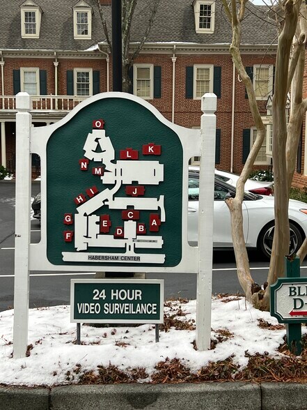 More Photos Of 3580 Habersham At Northlake, Tucker Medical For Sale