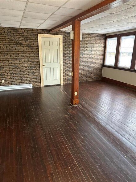 More Photos Of 1563 Old U.S. 22, Lenhartsville Apartments For Sale