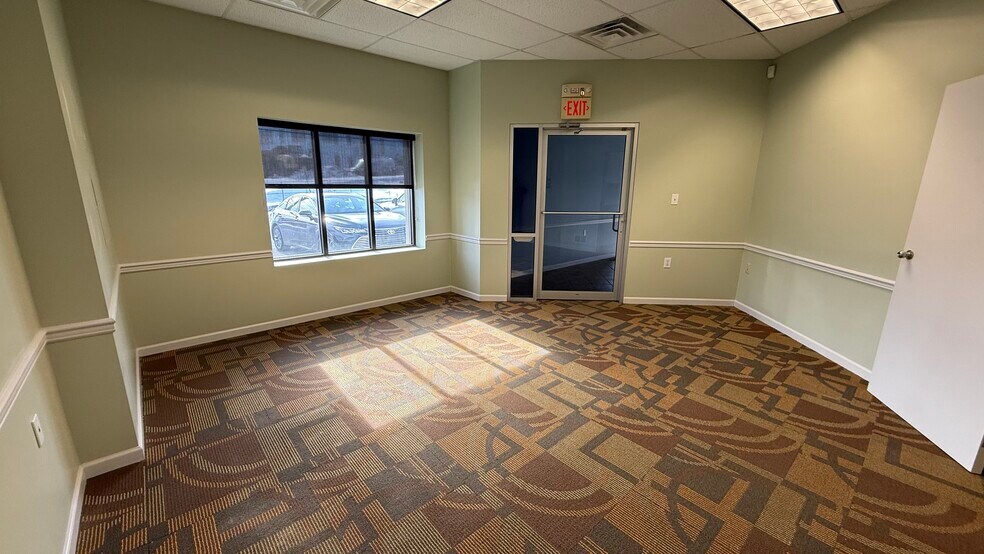More Photos Of 4379 Easton Ave, Bethlehem Medical For Lease