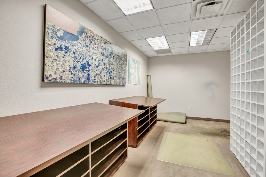 More Photos Of 437 N Magnolia Ave, Orlando Loft Creative Space For Sale