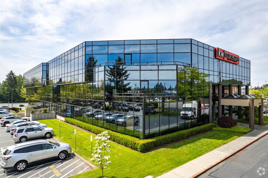 More Photos Of 1000 SE Everett Mall Way, Everett Office For Lease