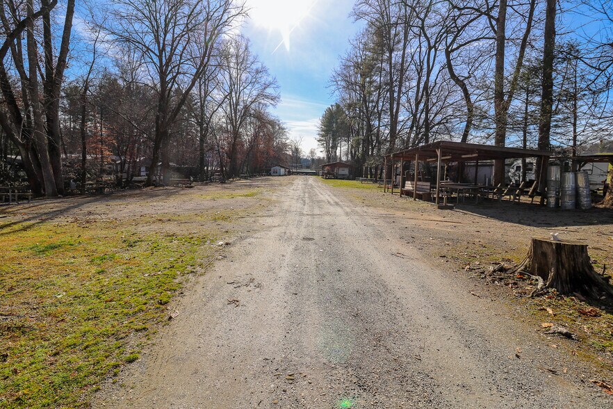 More Photos Of 1840 W Deep Creek Rd, Bryson City Trailer Camper Park For Sale