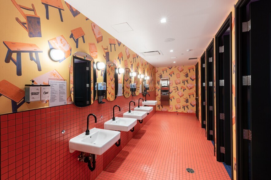 More Photos Of 7761 Diamondback Dr, College Park Coworking Space