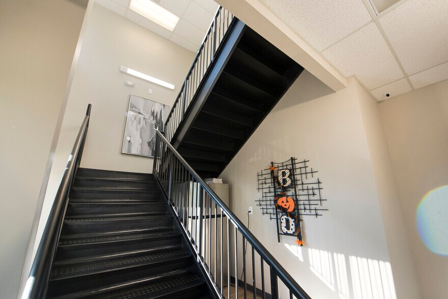 More Photos Of 6141 Avery Rd, Dublin Warehouse For Sale