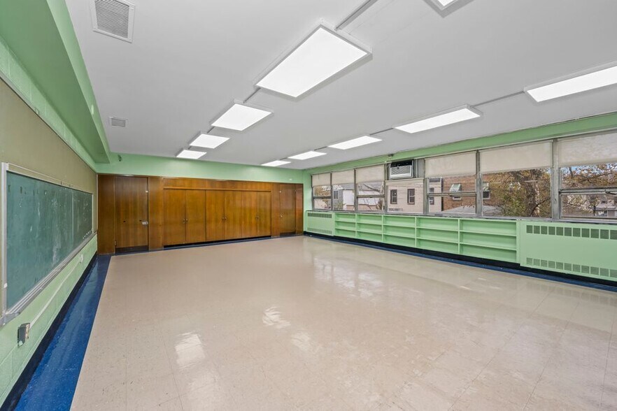 More Photos Of , Staten Island Specialty For Sale