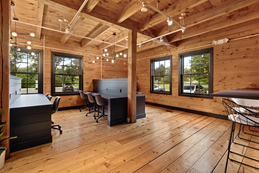 More Photos Of 350 Goose Ln, Guilford Medical For Lease