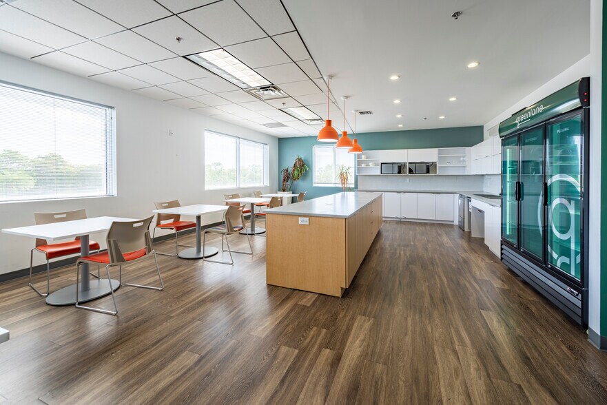 More Photos Of 1095 Broken Sound Pky, Boca Raton Office For Sale