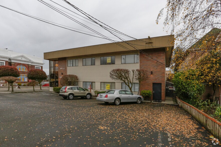 More Photos Of 902 S 10th St, Tacoma Office For Sale