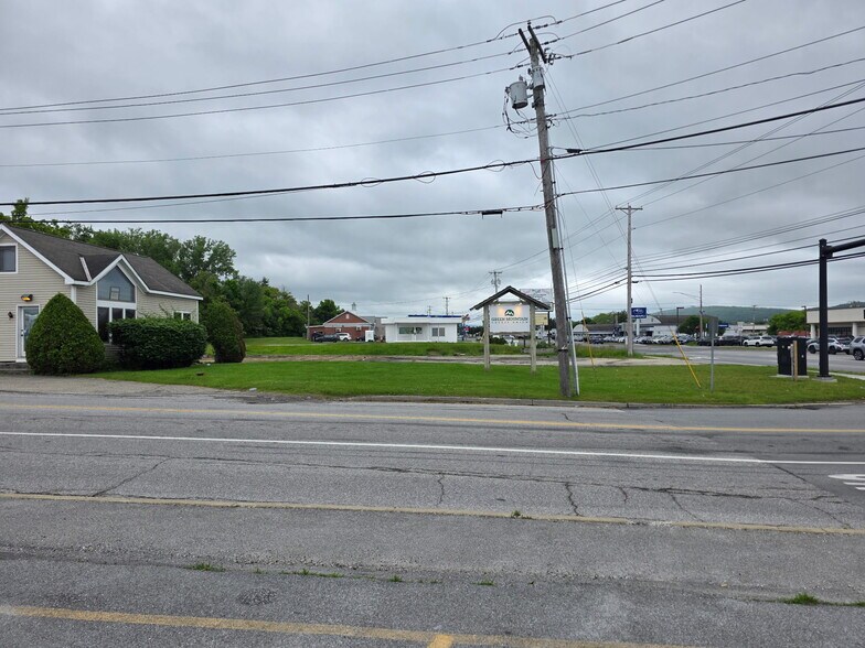 More Photos Of 67 US Route 7 S, Rutland Town Auto Repair For Sale