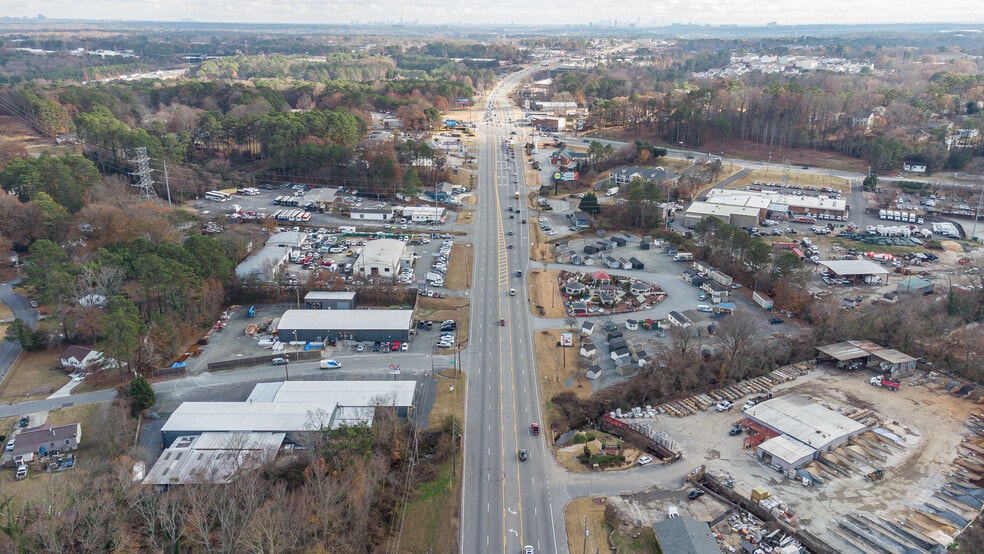 More Photos Of 508 Cobb Pky NE, Marietta Warehouse For Lease