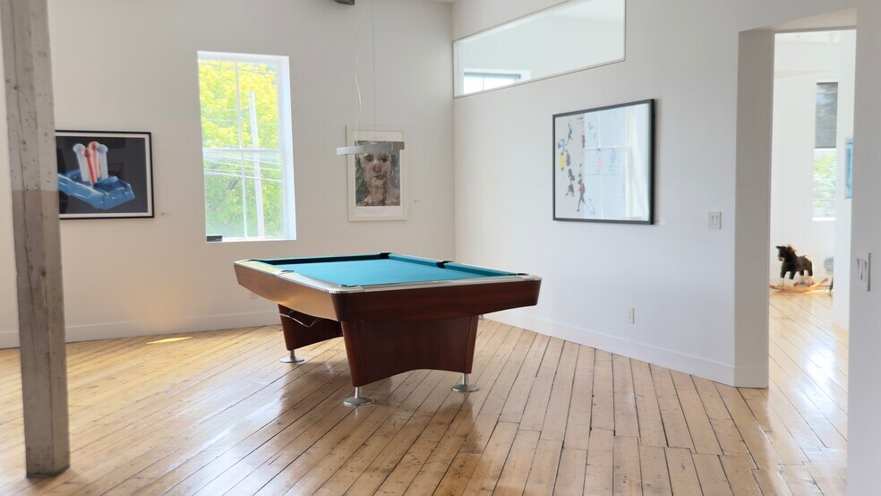 More Photos Of 76 Prince St, Kingston Storefront Retail Office For Sale