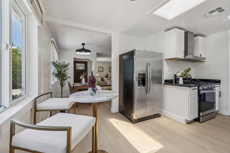 More Photos Of 846 Wilmac Ave, Novato Apartments For Sale