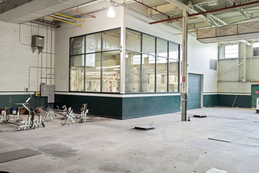 More Photos Of 29 West St, Stafford Springs Warehouse For Sale