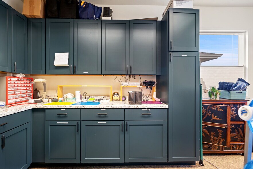 More Photos Of 538 N 5th Ave, Sequim Medical For Sale