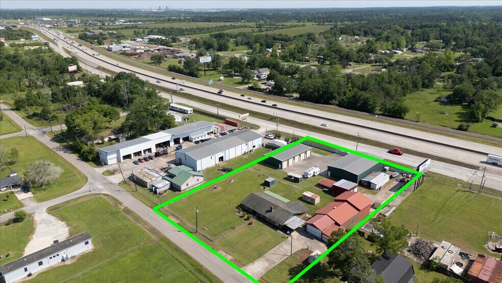 More Photos Of 8736 Interstate 10 W, Orange Service For Sale