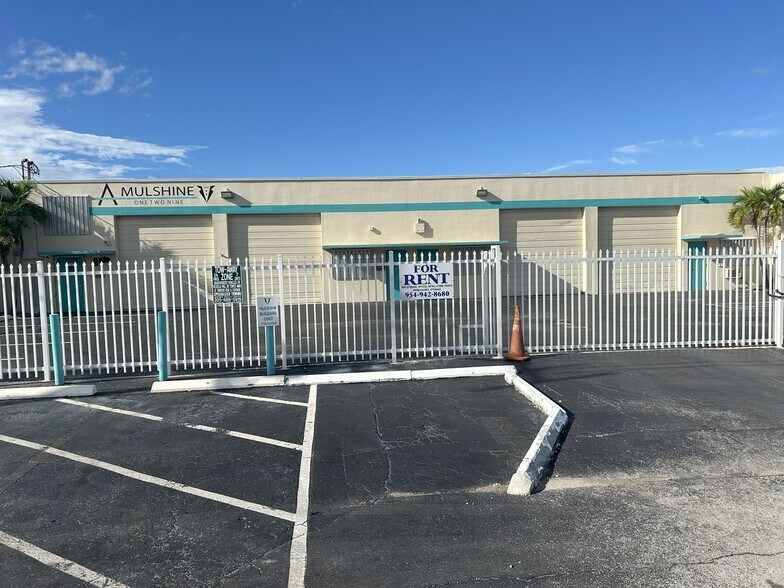 Primary Photo Of 8891-8897 SW 129th Ter, Miami Warehouse For Lease