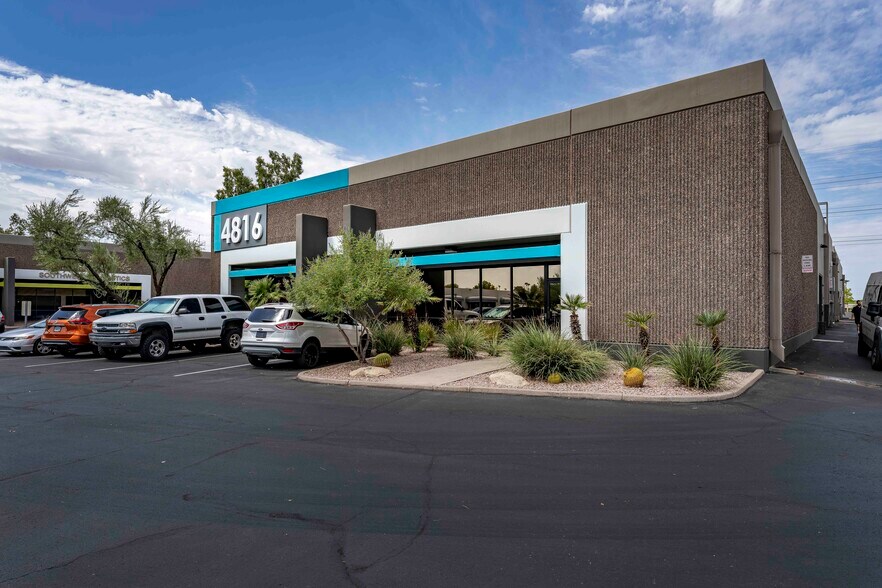 More Photos Of 5010 S Ash Ave, Tempe Unknown For Lease