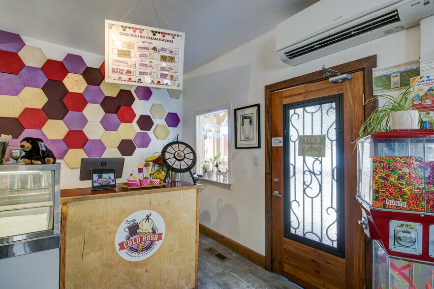 More Photos Of 200 Main St, Downieville Storefront Retail Residential For Sale