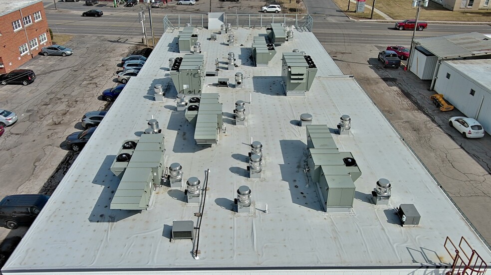 More Photos Of 1516 Military Rd, Buffalo Restaurant For Lease
