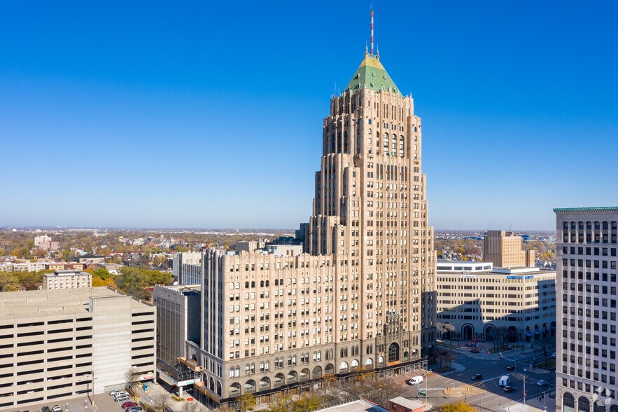 More Photos Of 3011 W Grand Blvd, Detroit Office For Lease