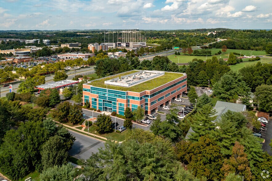 More Photos Of 19785 Crystal Rock Dr, Germantown Medical For Lease