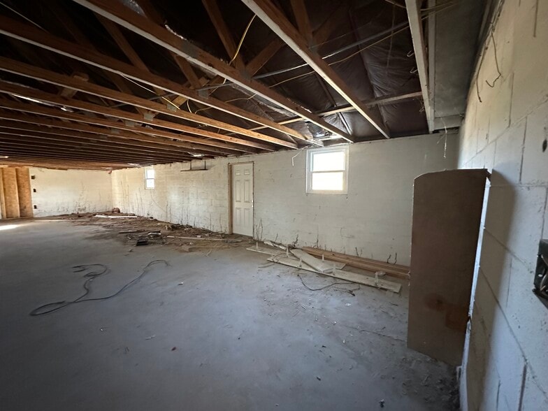 More Photos Of , Lebanon Flex For Sale