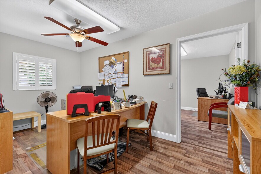 More Photos Of 1920 E Robinson St, Orlando Office For Sale