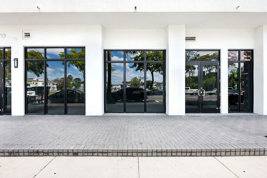 More Photos Of 2100 SW 8th St, Miami Apartments For Lease